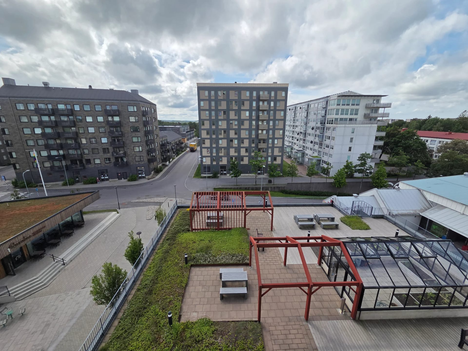2-room apartment in Angered, Salviatorget - image 1