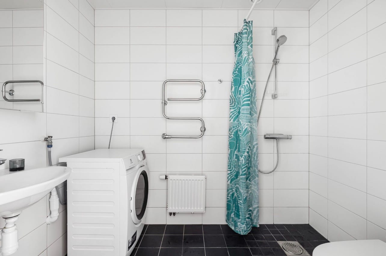 1-room apartment in Täby, Hägerneholmsvägen - image 4