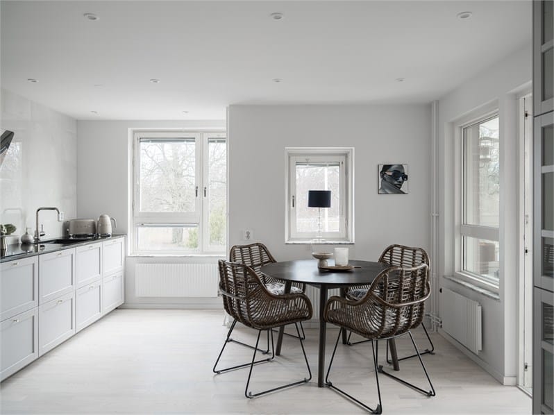 2-room apartment in Malmö, Annebergsgatan - image 4