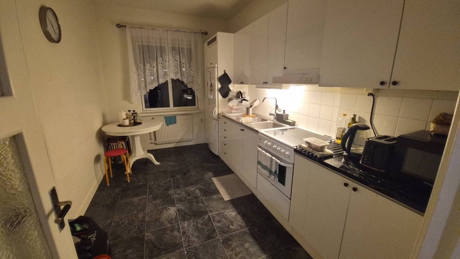 2-room apartment in Eskilstuna, Engelbrektsgatan - image 2